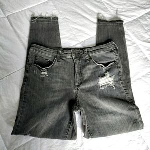 Universal Thread jeans